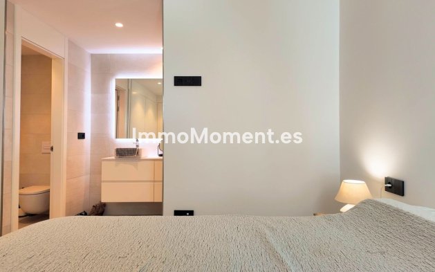 Revente - Appartement - Estepona  - Estepona Centro