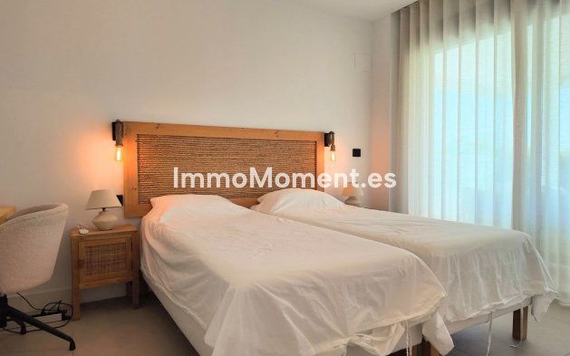 Revente - Appartement - Estepona  - Estepona Centro