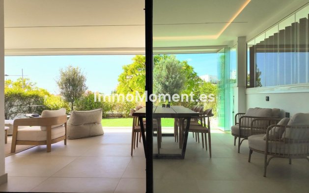 Revente - Appartement - Estepona  - Estepona Centro