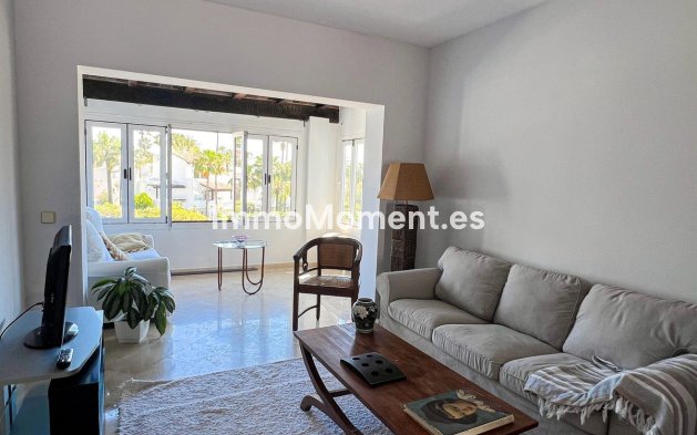 Reventa - Apartamento - Estepona  - Costalita