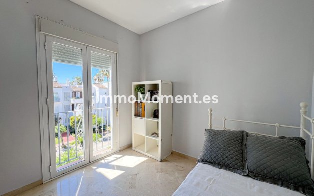 Reventa - Apartamento - Estepona  - Costalita