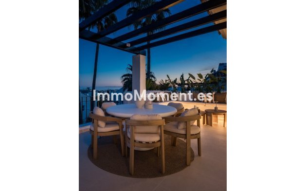 Wiederverkauf - Wohnung - Marbella - Nueva Andalucía