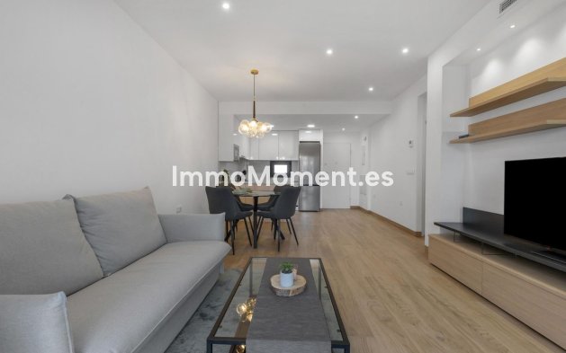 Resale - Apartment - Torrevieja - Torrevieja Centro