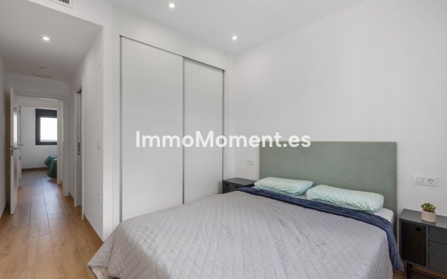 Resale - Apartment - Torrevieja - Torrevieja Centro