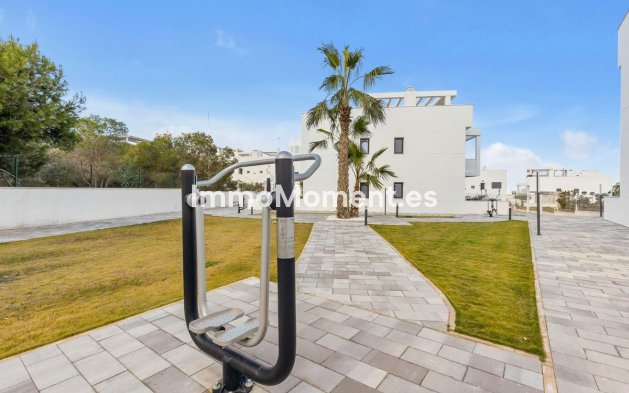 Resale - Apartment - Torrevieja - Torrevieja Centro