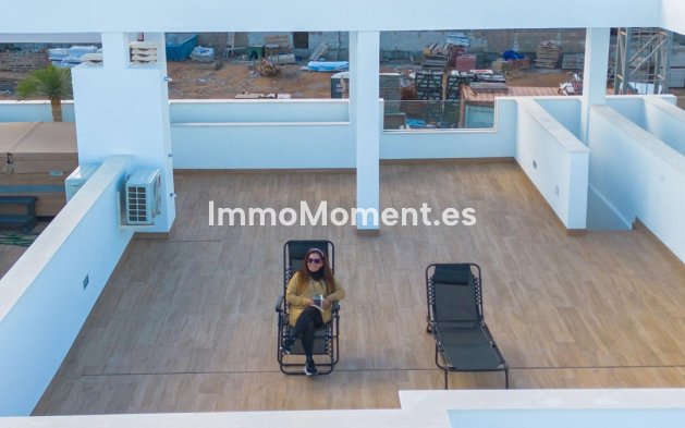 Resale - Apartment - Torrevieja - Torrevieja Centro