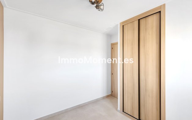 Reventa - Apartamento - Guardamar del Segura - Urbanización El Raso