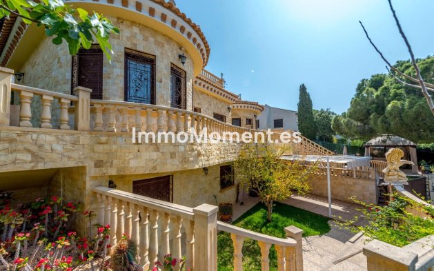 Resale - Detached villa - Orihuela - Campoamor