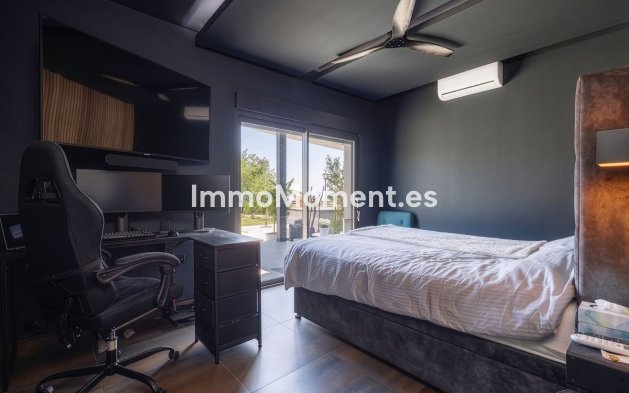Resale - Detached villa - Inland  - Coín