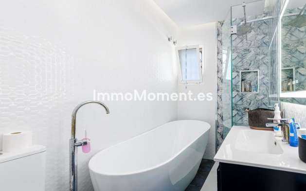 Resale - Detached villa - Inland  - Coín