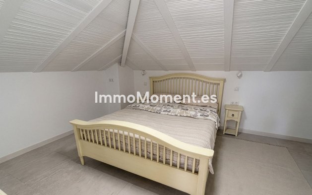 Resale - Detached villa - Inland  - Coín