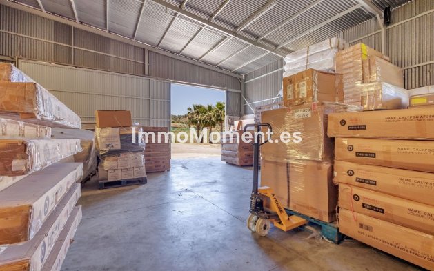 Resale - Detached villa - Inland  - Coín