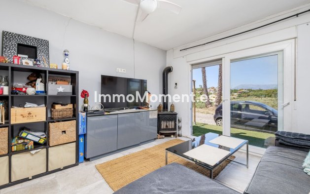 Resale - Detached villa - Inland  - Coín