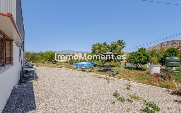 Resale - Detached villa - Inland  - Coín