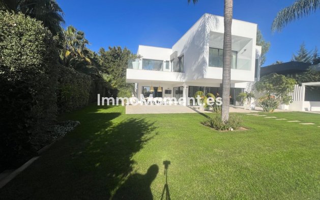 Wiederverkauf - Freistehende Villa - Marbella - Nagüeles