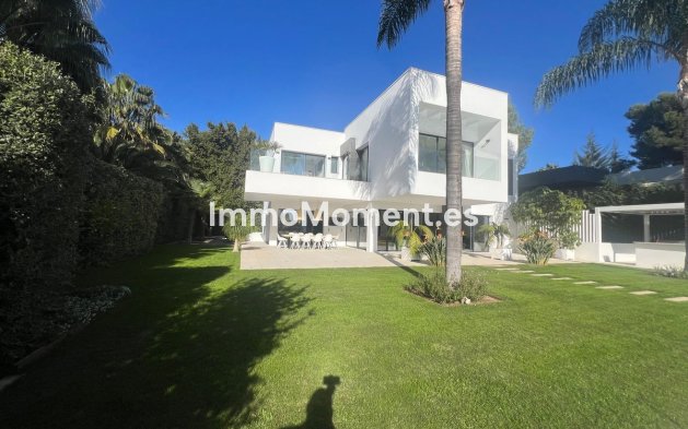 Wiederverkauf - Freistehende Villa - Marbella - Nagüeles