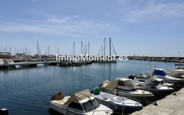 Wiederverkauf - Wohnung - Estepona  - Estepona Centro