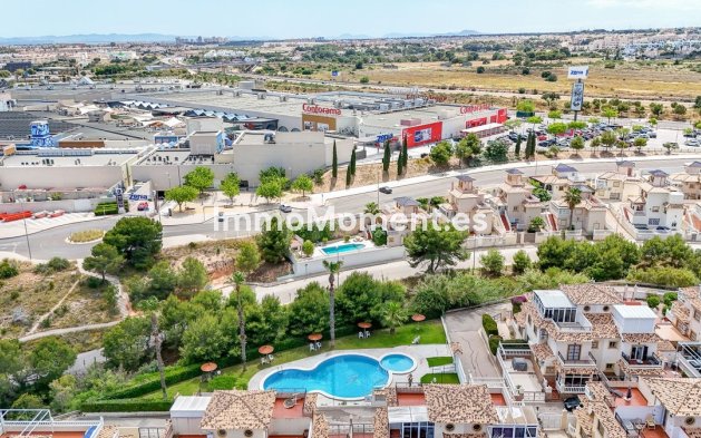 Resale - Detached villa - Orihuela - Cabo roig - La Zenia