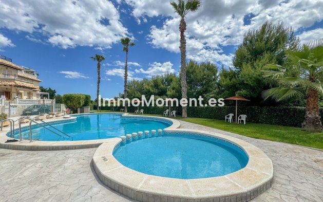 Resale - Detached villa - Orihuela - Cabo roig - La Zenia