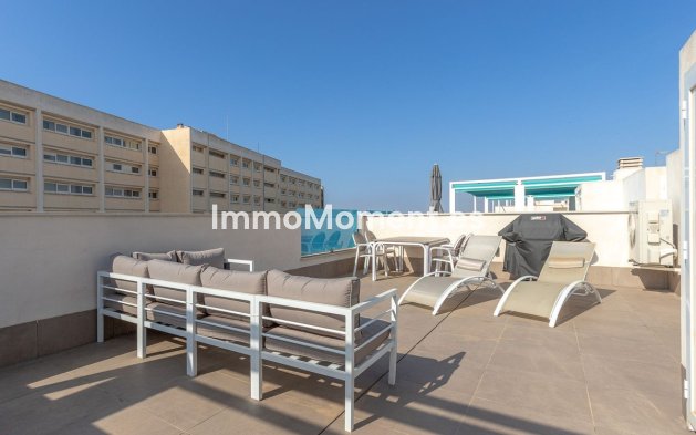Resale - Apartment - Torrevieja - Torrevieja Centro