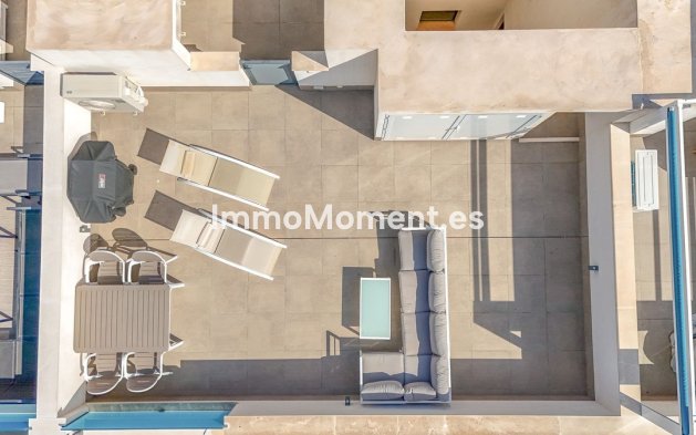 Resale - Apartment - Torrevieja - Torrevieja Centro