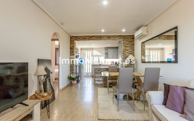 Resale - Detached villa - Orihuela - Orihuela Costa