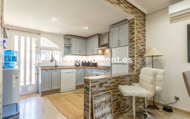 Resale - Detached villa - Orihuela - Orihuela Costa