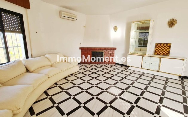 Wiederverkauf - Freistehende Villa - Benalmadena - Benalmadena Centro