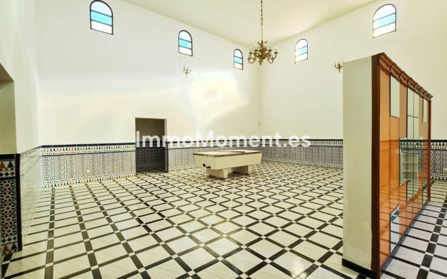 Wiederverkauf - Freistehende Villa - Benalmadena - Benalmadena Centro
