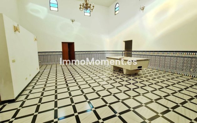 Wiederverkauf - Freistehende Villa - Benalmadena - Benalmadena Centro