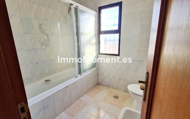 Wiederverkauf - Freistehende Villa - Benalmadena - Benalmadena Centro