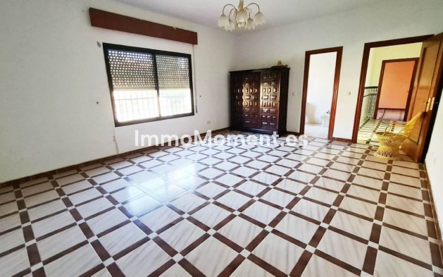 Wiederverkauf - Freistehende Villa - Benalmadena - Benalmadena Centro