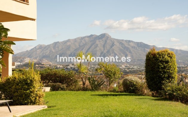 Resale - Apartment - Benahavís - Benahavís Centro