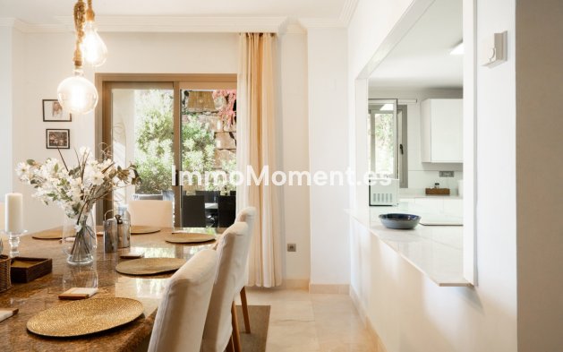 Resale - Apartment - Benahavís - Benahavís Centro