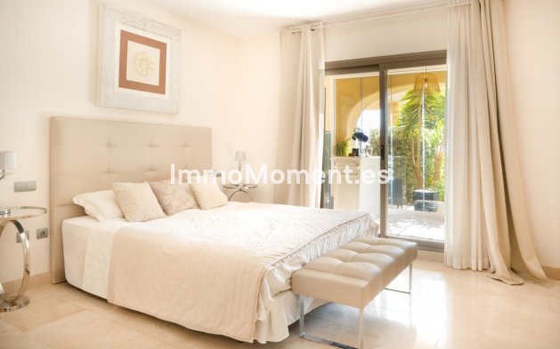 Resale - Apartment - Benahavís - Benahavís Centro