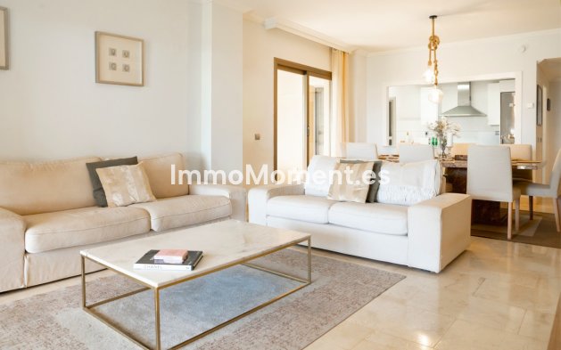 Resale - Apartment - Benahavís - Benahavís Centro