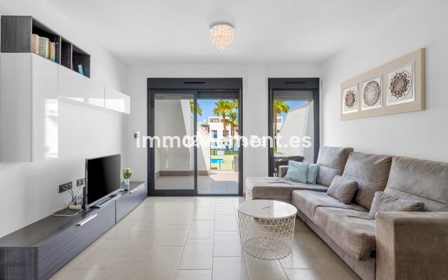 Resale - Apartment - Orihuela - Cabo roig - La Zenia