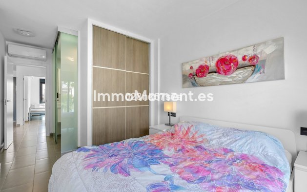 Resale - Apartment - Orihuela - Cabo roig - La Zenia