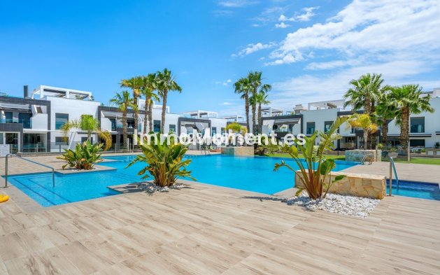 Resale - Apartment - Orihuela - Cabo roig - La Zenia