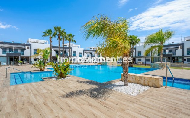 Resale - Apartment - Orihuela - Cabo roig - La Zenia