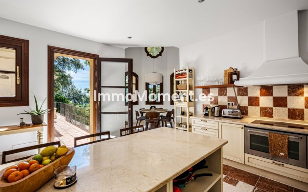 Resale - Detached villa - Benahavís - La Zagaleta