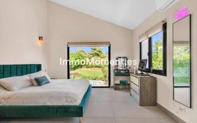Resale - Detached villa - Marbella - Guadalmina Alta