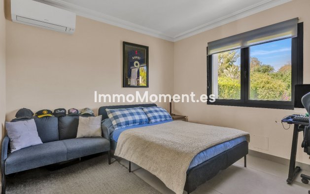 Resale - Detached villa - Marbella - Guadalmina Alta