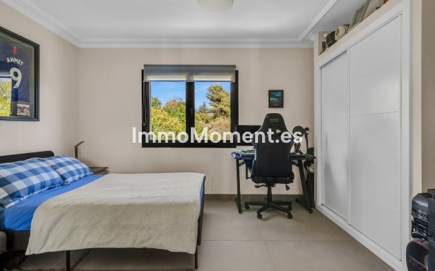 Resale - Detached villa - Marbella - Guadalmina Alta