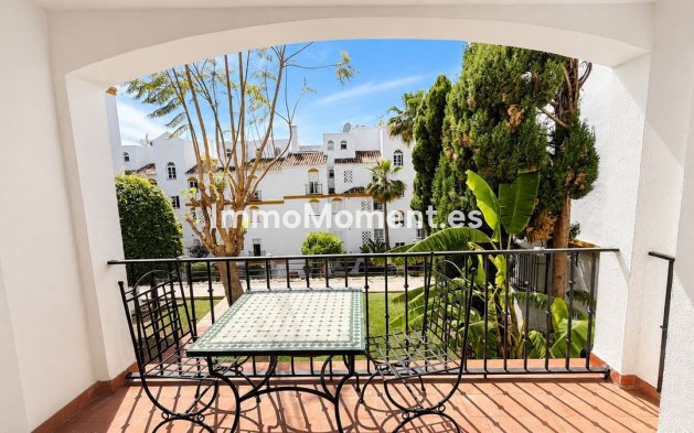 Bestaande woning - Appartement - Estepona  - Atalaya