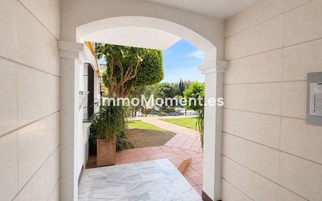 Bestaande woning - Appartement - Estepona  - Atalaya