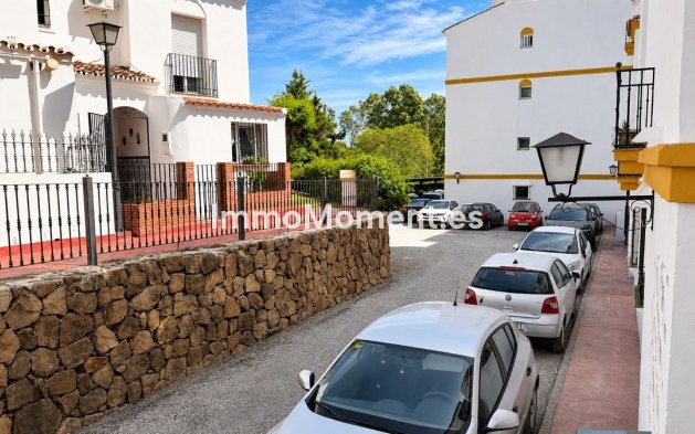 Bestaande woning - Appartement - Estepona  - Atalaya