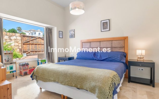 Resale - Detached villa - Manilva