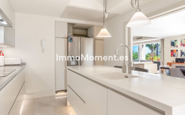 Resale - Detached villa - Manilva