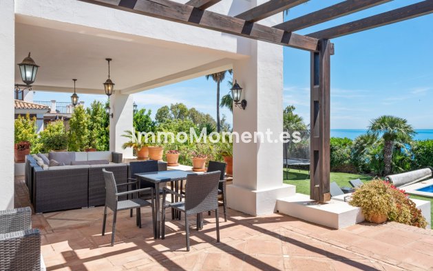 Resale - Detached villa - Manilva